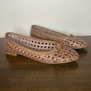 NWOT Margaux Woven Tan Ballet Flats Size Women’s 8.5